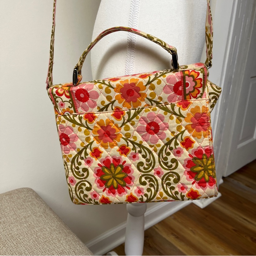 Vera Bradley shoulder/crossbody purse, GUC, vintage Julia Folkloric rigid see ⬇️ - Picture 3 of 16